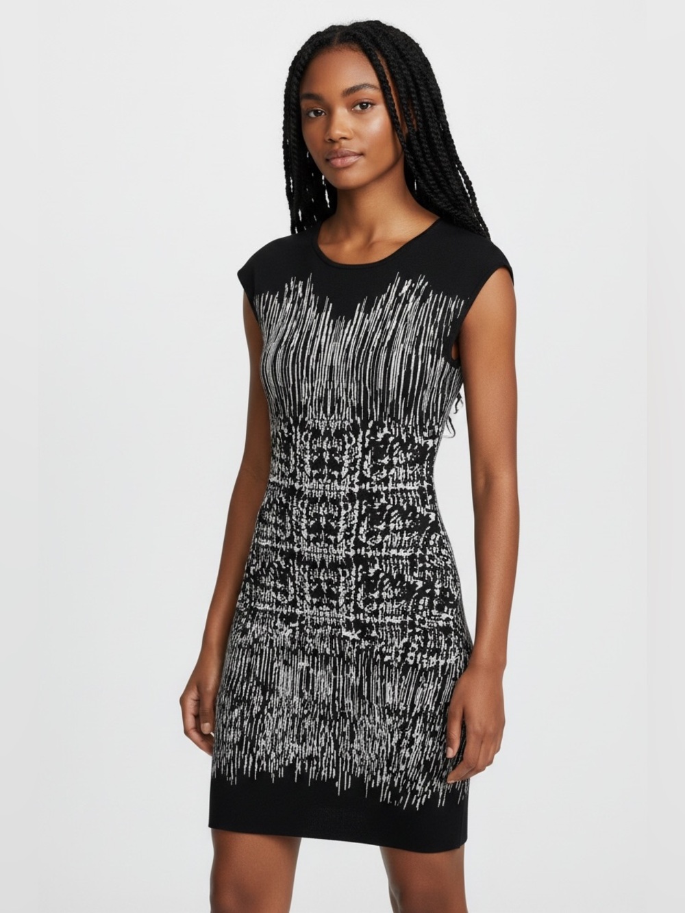 BCBGMAXAZRIA “Mellisa” Black and White Abstract Bodycon Silk Blend Dress
Size X